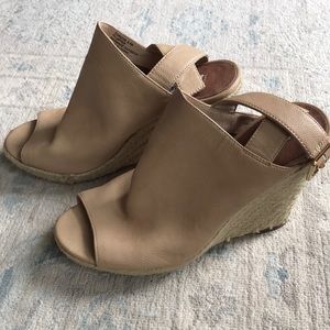 Steve Madden Corizon Espadrille Wedges Beige 8.5